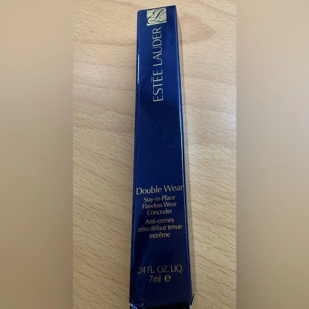 Estée Lauder Double Wear Stay-In-Place 24-Hour Concealer- 3C Medium